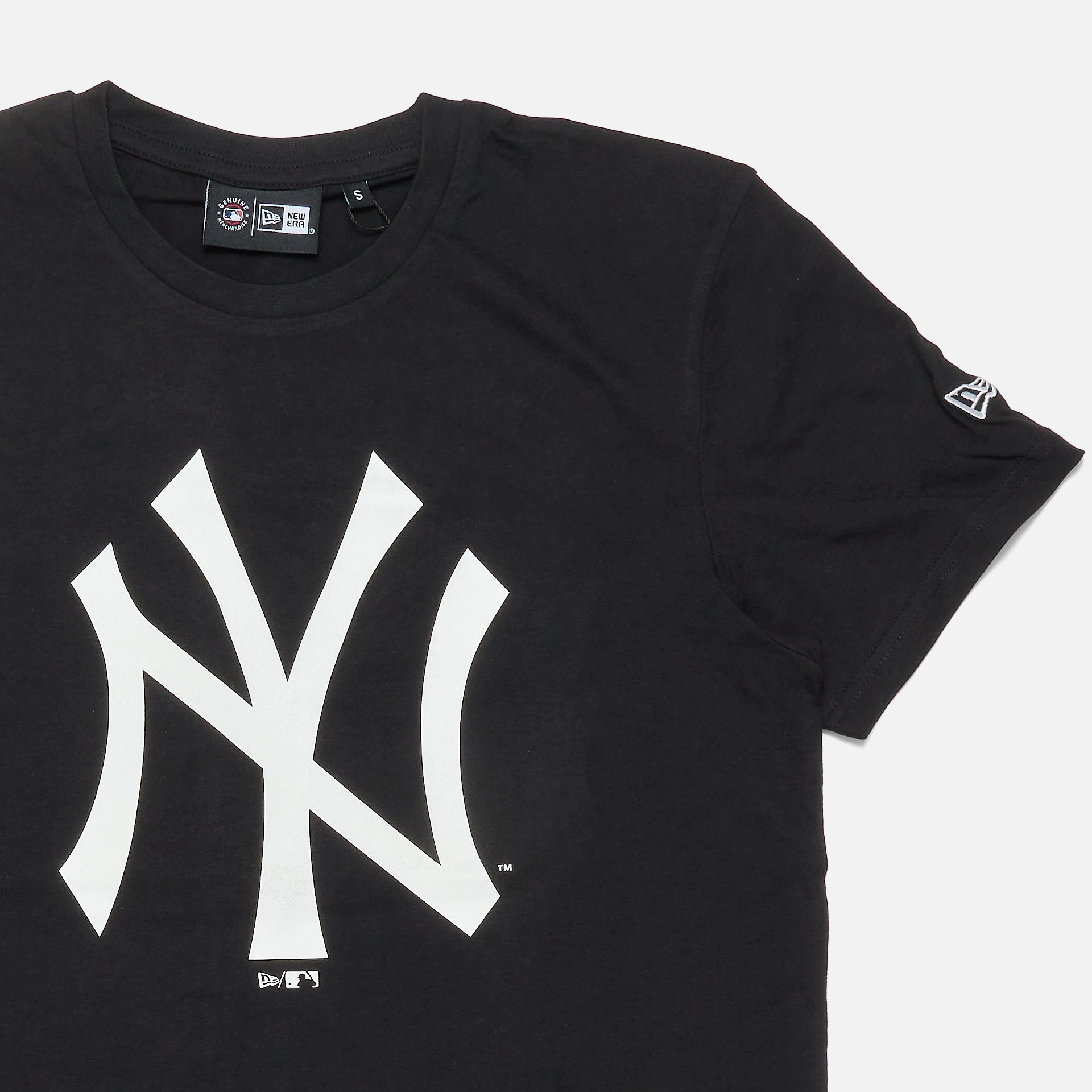 New Era MLB NY Yankees Team Logo T Shirt Black